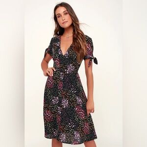 Lulu's Austyn Black Floral Print Tie-Sleeve Midi Dress